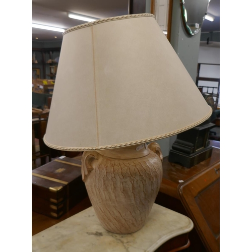 319 - Table lamp