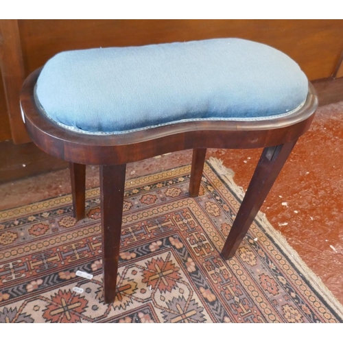 377 - Kidney shaped stool