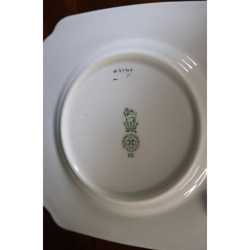 174 - Royal Doulton tea set