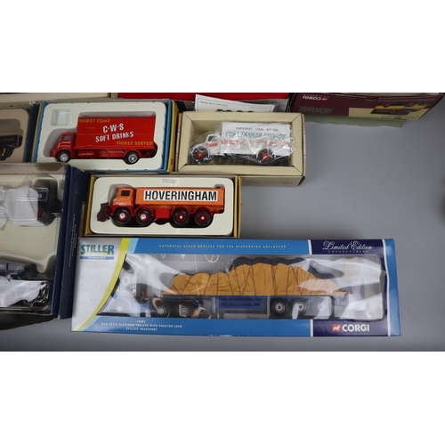 237 - Collection of Corgi classic vehicles to include Dibnahs Choice and Pickfords commemorative set