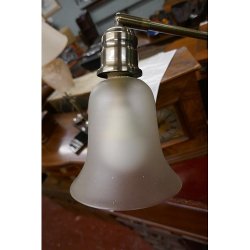 335 - Cantalever desk lamp