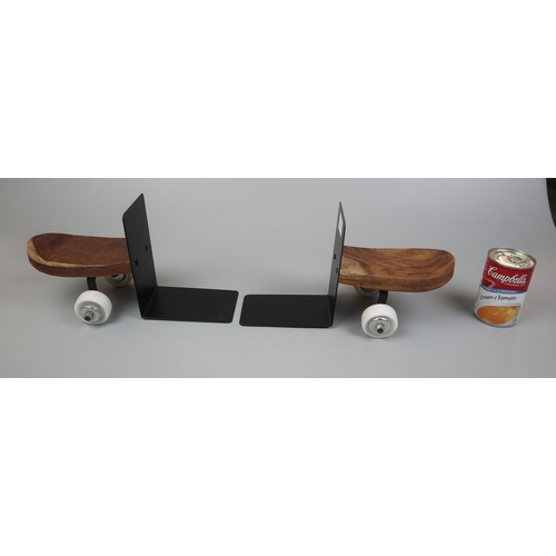 237 - Novelty skateboard themed book ends