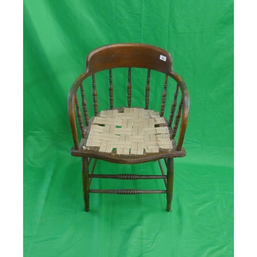 466 - Oak spindle back elbow chair