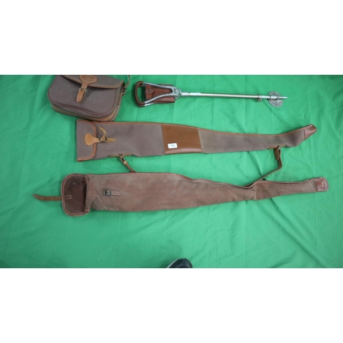 115 - Brady gun bags together with shooting stick