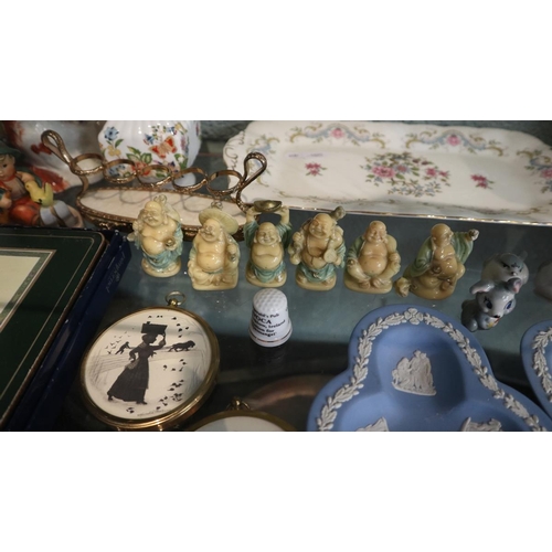 153 - Large collection of ceramics to include Wedgewood, Royal Worcester etc