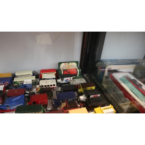 191 - Collection of die cast commercial vehicles 