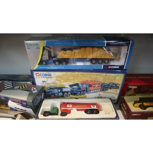 192 - Collection of Corgi classic vehicles to include Dibnahs Choice and Pickfords commemorative set