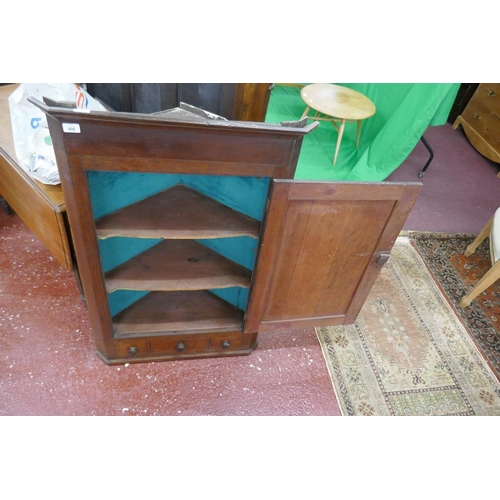 406 - Georgian oak corner cupboard with drawers