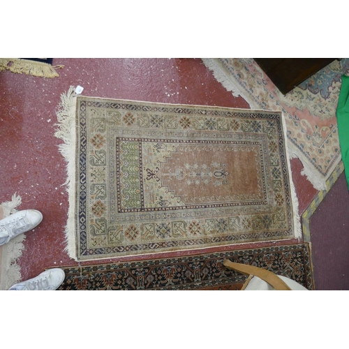 422 - 2 patterned rugs