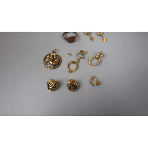 74 - Collection of 9ct gold - Approx weight 14g