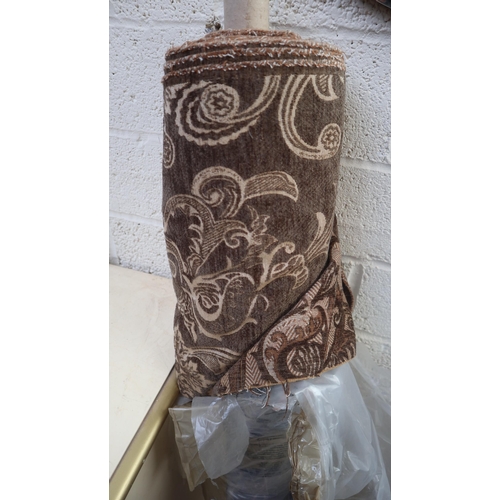 433 - Roll of brown patterned fabric - approximately 15 metres