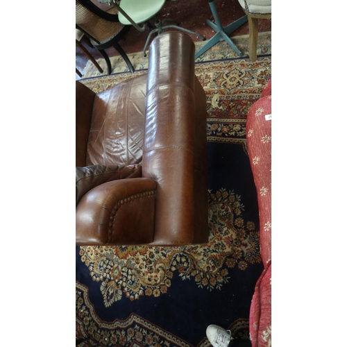 468 - Leather lounge chair