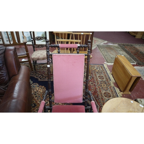 469 - American rocking chair