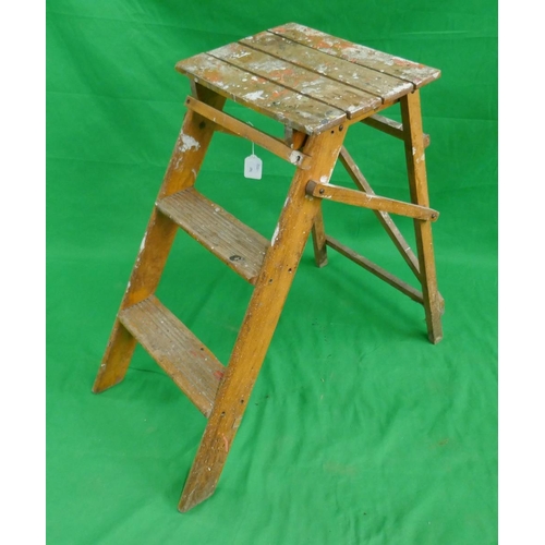 306 - Small vintage step ladder / plant stand