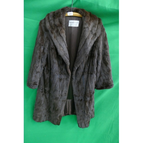 471 - Fur coat