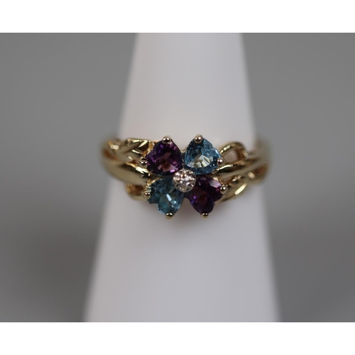 81 - 9ct gold amethyst topaz and diamond set clover ring - Size: M½