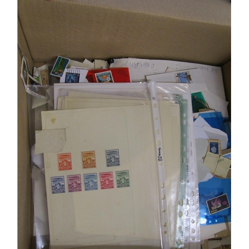 175 - Stamps - World stamps and covers for sorting