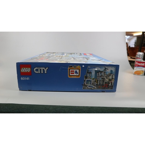 227 - 2 Boxed Lego sets - Lego City 60141 & Lego Friends 41422