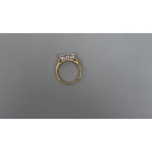 42 - 18ct gold 3 stone diamond ring - Size: L