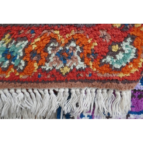 457 - 4 patterned rugs