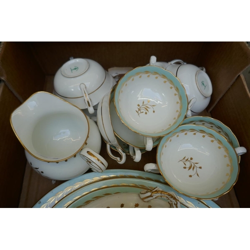 461 - Royal Crown Derby dinner service