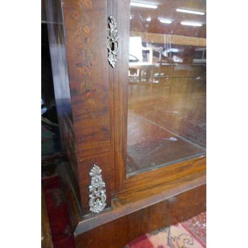 478 - Victorian walnut pier cabinet - Size: W:83cm D:33cm H:106cm