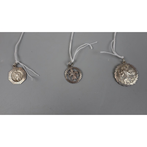 88 - Collection of silver pendants