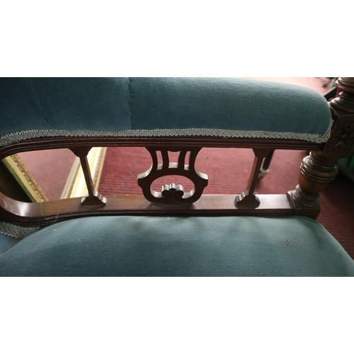 396 - Victorian salon sofa