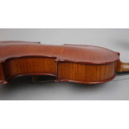 349 - Antique adult size violin 7/8 - In rosewood case marked W E Hill and Son London