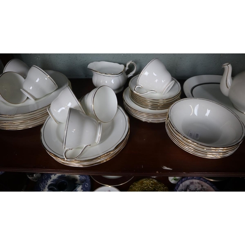 207 - Duchess Ascot tea set together with a Wedgwood meat plate