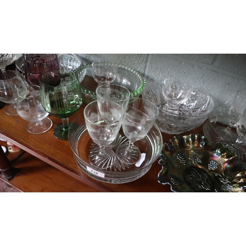 210 - Collection of glass to include carnival glass