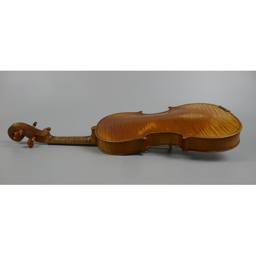 231 - Full size antique violin in case