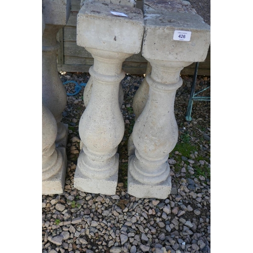 426 - Set of 6 stone balusters - Approx height: 62cm