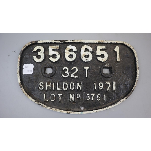 119 - Railway - Original cast iron Shildon wagon plate