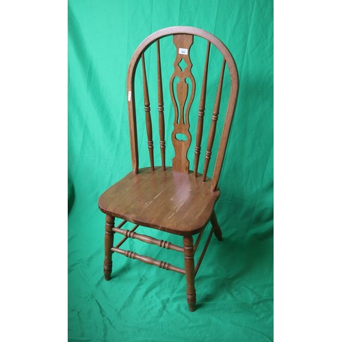 462 - Spindle back chair