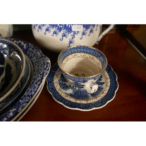 201 - Large collection of blue & white china to include Spode