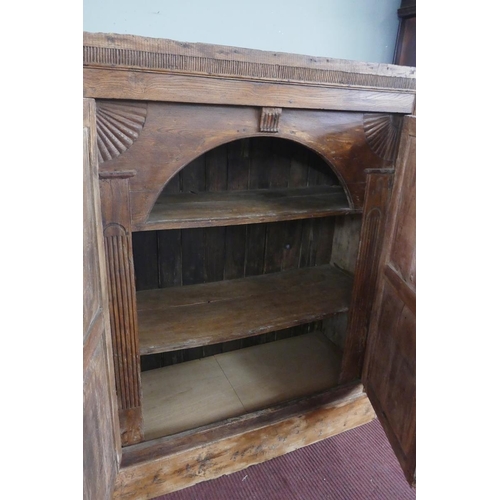 368 - Early elm antique Gothic cabinet - Possibly Irish - Approx size: W: 138cm D: 53cm H: 163cm