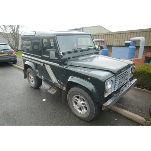 211 - 1997 R reg Land Rover Defender 90, 92000 miles with full MOT