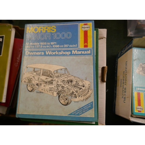 113 - Collection of motoring books