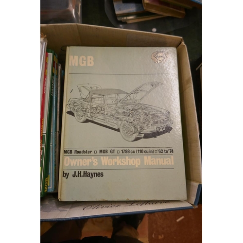 113 - Collection of motoring books