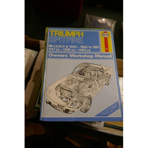 113 - Collection of motoring books