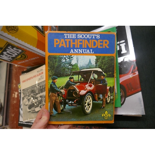116 - Collection of motoring books to include Haynes manuals