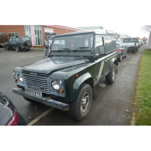 211 - 1997 R reg Land Rover Defender 90, 92000 miles with full MOT