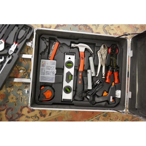 227 - Mobile tool box and contents