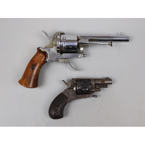 100 - 2 antique pistols