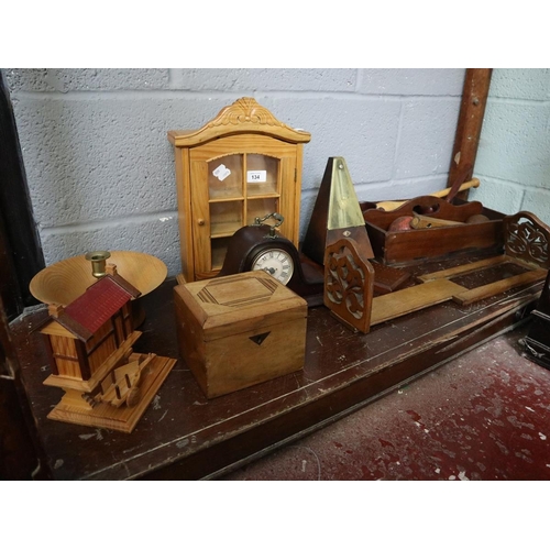 134 - Collection of wooden items including boxes and mantel clock