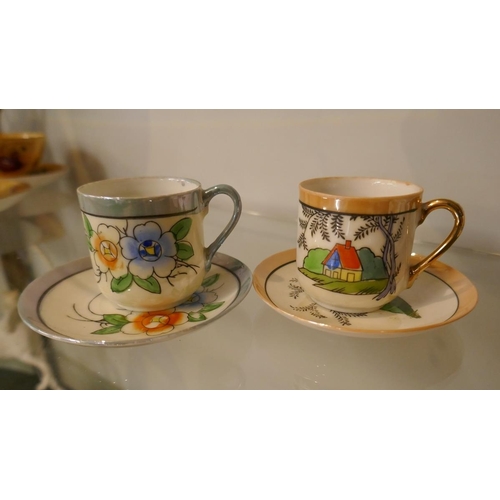 168 - 6 teacups and saucers to include early examples