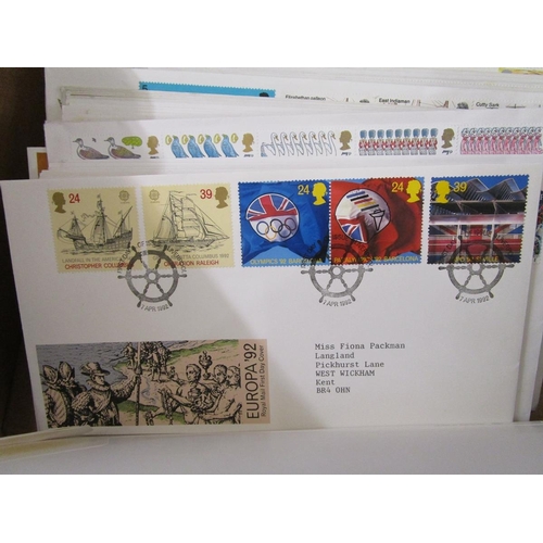 204 - Stamps - Collection of stamps approx 400+first day cover post 1970