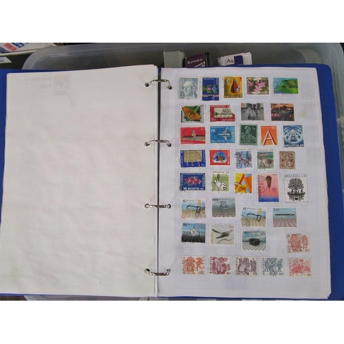 209 - Stamps - Large collection of stamps and stamp albums