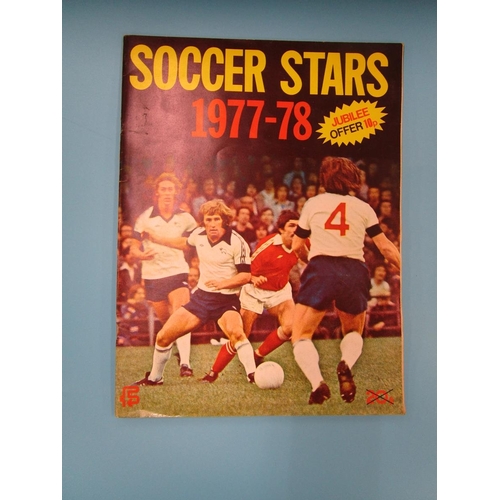 212 - Collection of vintage football sticker albums - complete sets